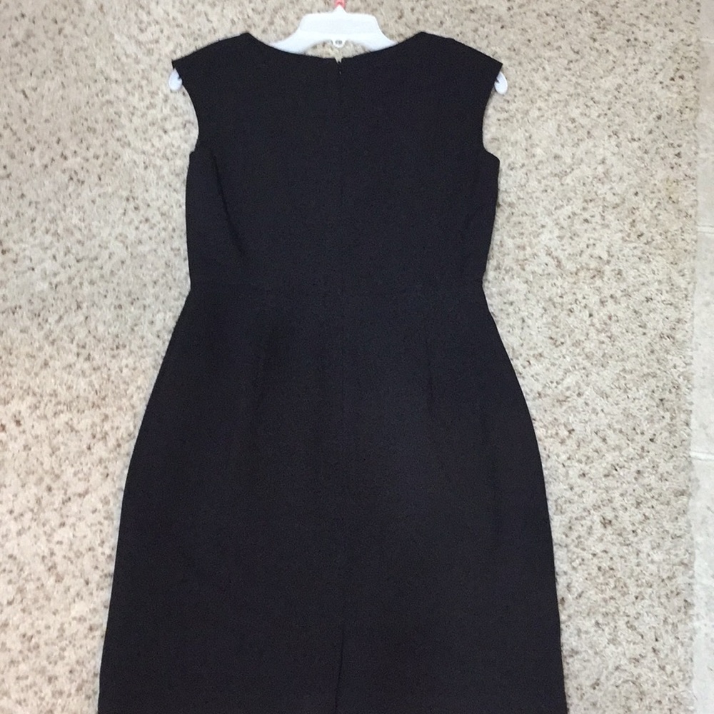 Dress - Picture 6 of 6